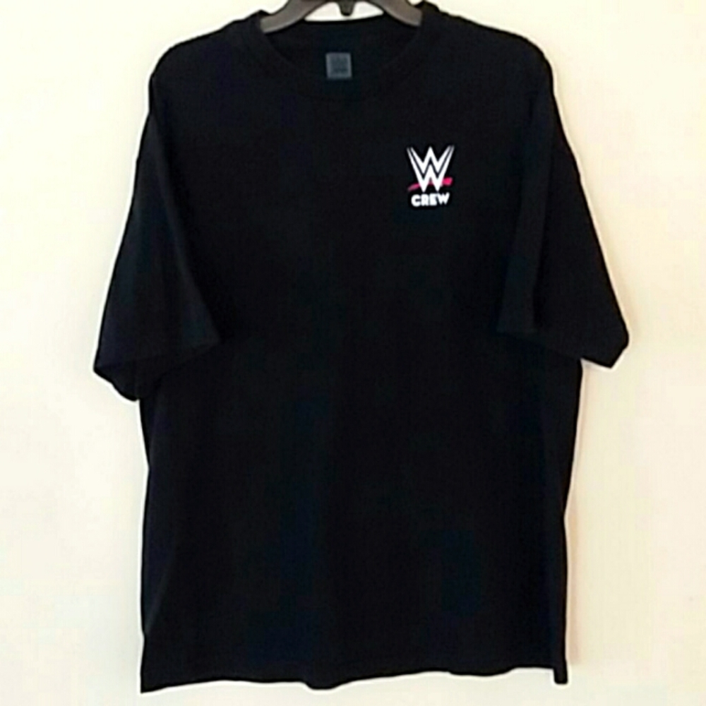 '17 Fall Tour WWE crew shirt